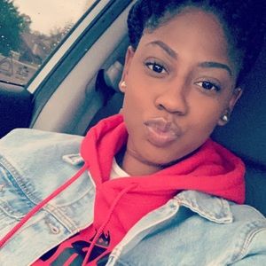 Meet your Posher, Marquisha